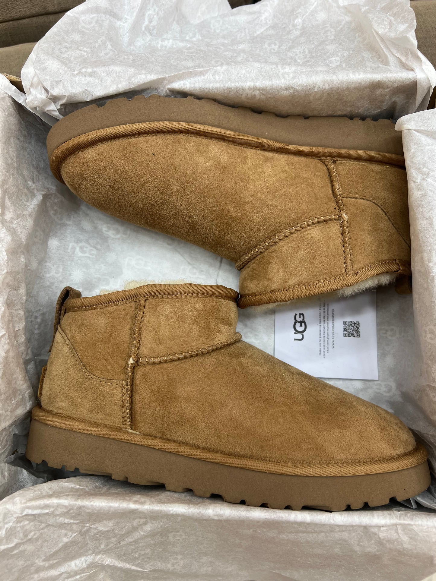 UGG
Classic Ultra Mini II slippers