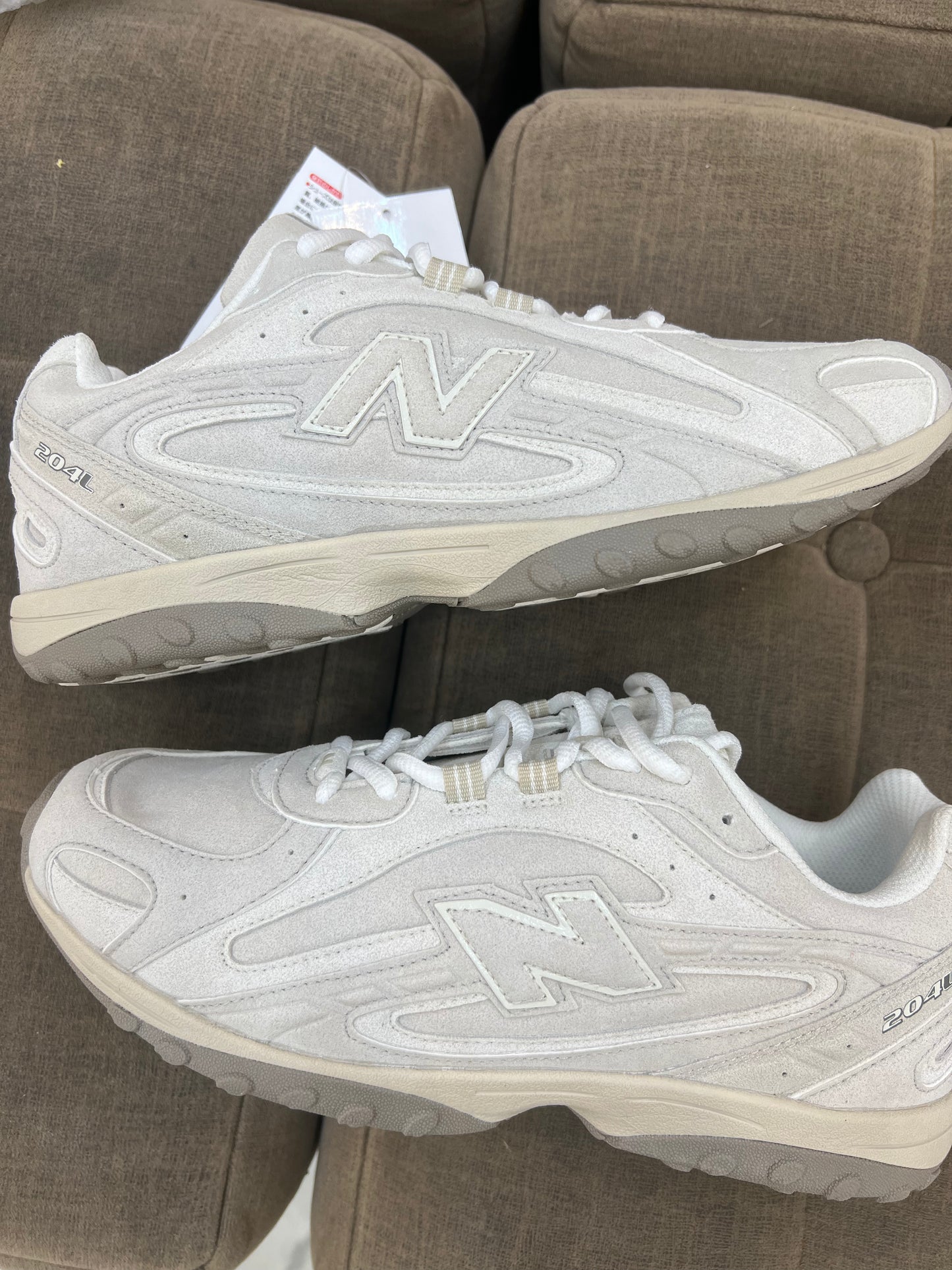 New Balance
204L "Timberwolf Beige" sneakers