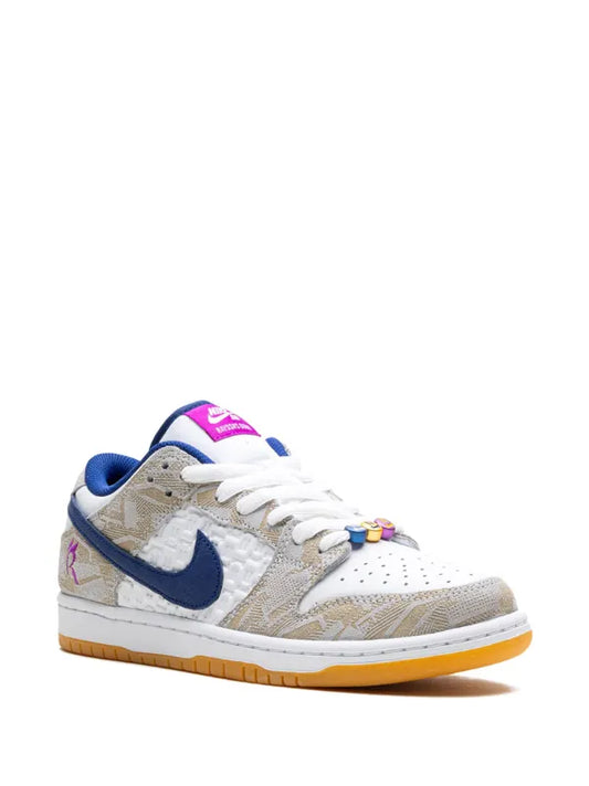 Nike
x Rayssa Leal SB Dunk sneakers