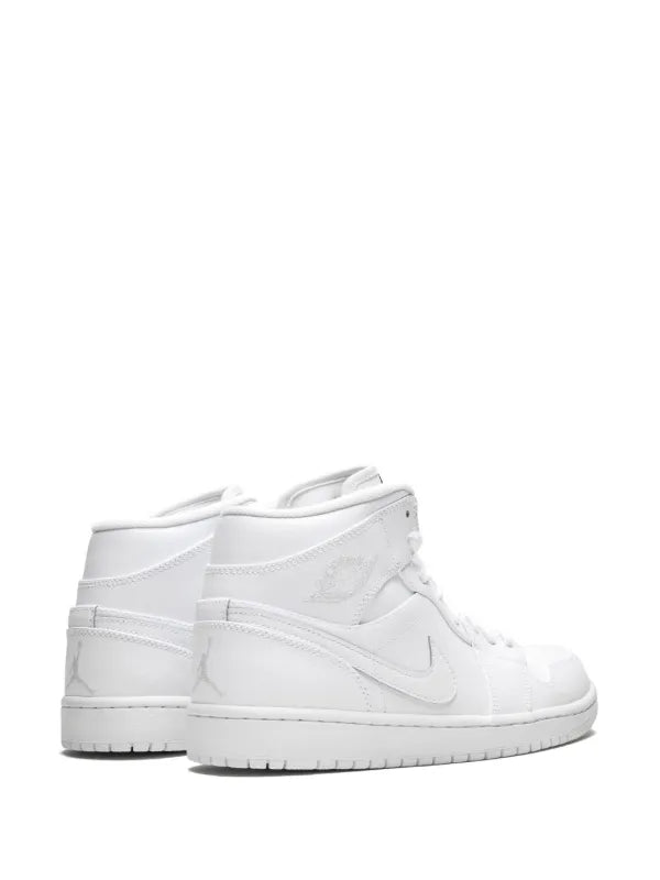 ordan
Air Jordan 1 Mid sneakers