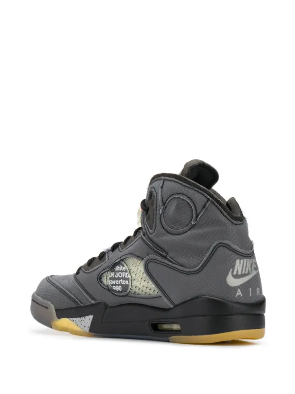 Jordan
x Off-White Air Jordan 5 Retro SP