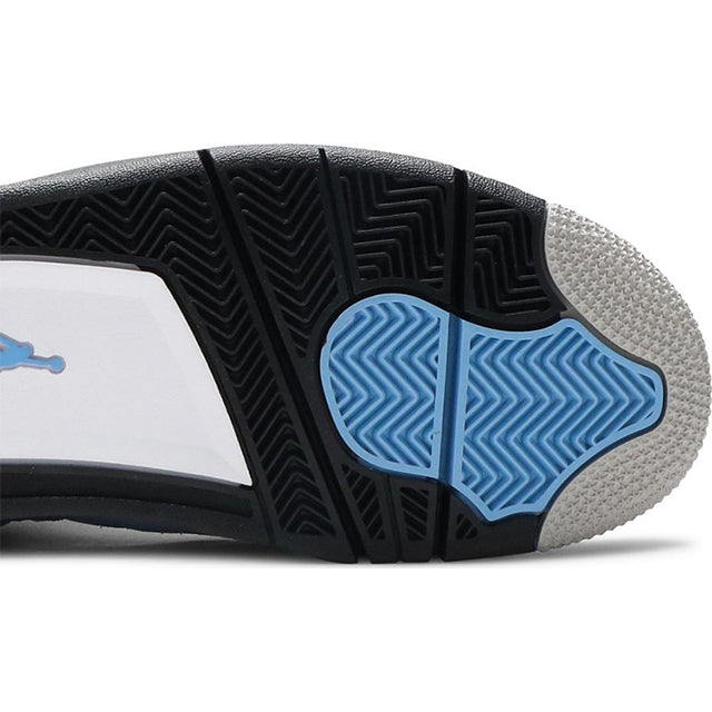 Air Jordan 4 Retro ‘University Blue’