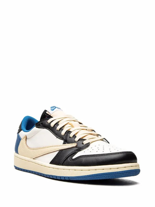 Jordan
x Travis Scott x Fragment Air Jordan 1 Low OG SP