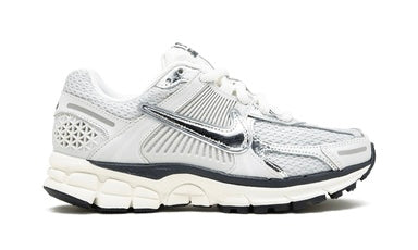 Nike Zoom Vomero 5 Chrome