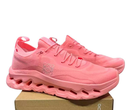 ON RUNNING CLOUDTILT PINK X LOEWE