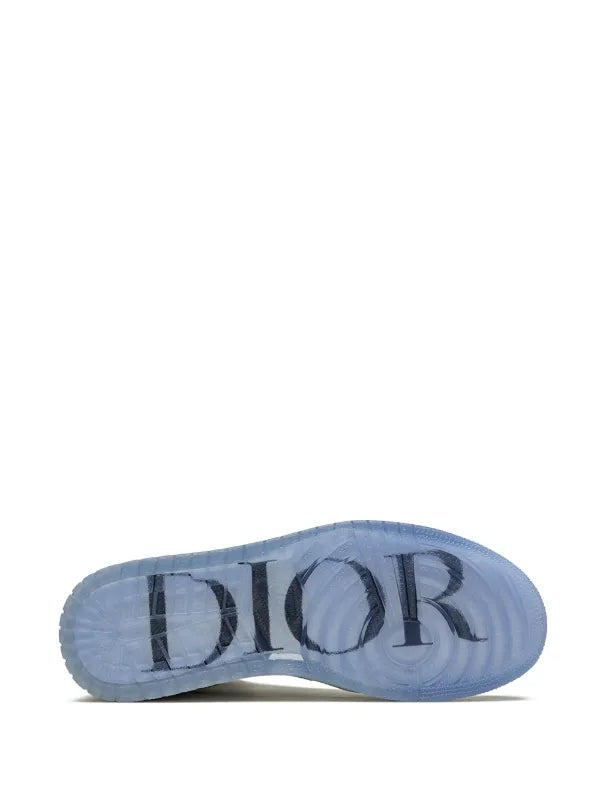 Jordan
x Dior Air Jordan 1 Retro High Premium