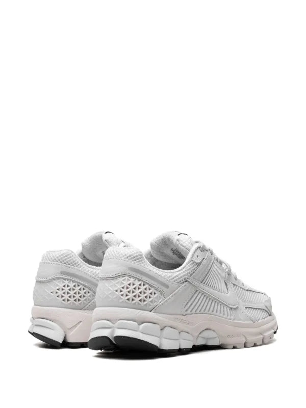 Nike
Zoom Vomero 5 "White/Vast Grey" sneakers