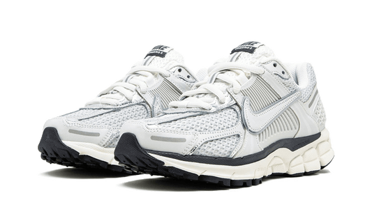 Nike Zoom Vomero 5 Chrome