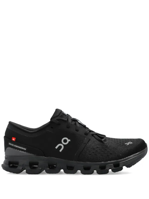 On Clous
Eclipse sneaker