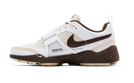 Travis Scott x Nike Zoom Field Jaxx ‘Light Chocolate’