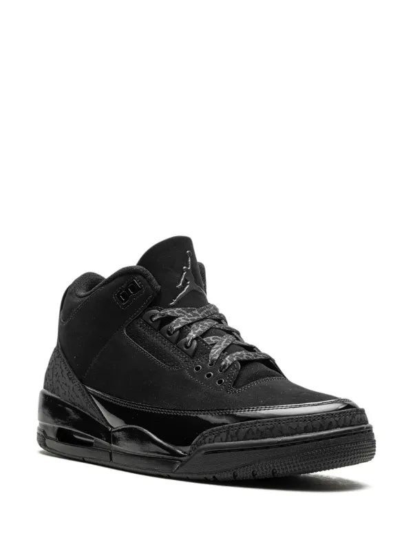 Jordan
Air Jordan 3 "Black Cat 2025" sneakers