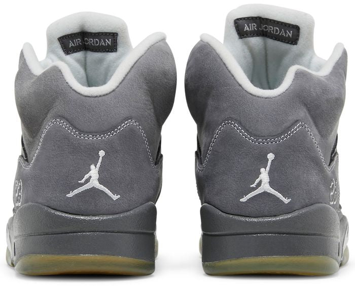 Jordan
Air Jordan 5 Retro Wolf Grey   sneakers