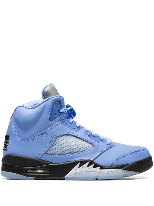 Jordan
Air Jordan 5 "UNC" sneakers
