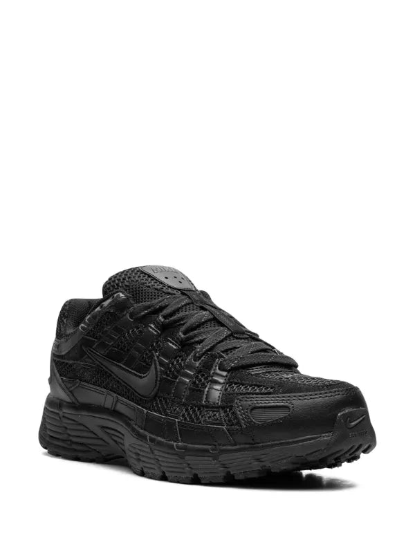Nike
P-6000  "Triple Black