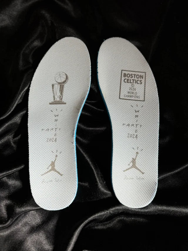 Nike Air Jordan 1 Retro Low OG SP Travis Scott Michael Rubin White Party (Friends and Family)