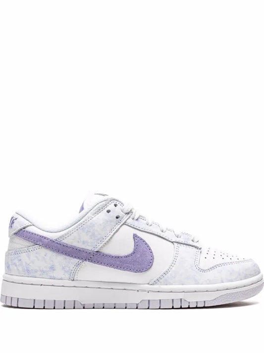 Nike
Dunk Low "Purple Pulse" sneakers