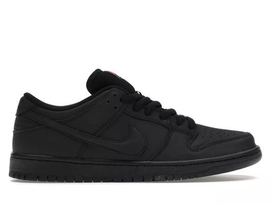 Nike Dunk Pro SB Low Triple Black